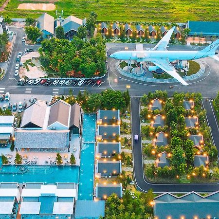 See Stars & Forest Resort Amphoe Sawang Daen Din Luaran gambar